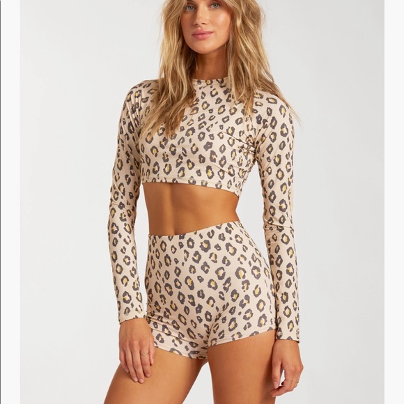 Billabong Other - Billabong 🌴 Sweet Sands Crop Rashguard - TOP ONLY